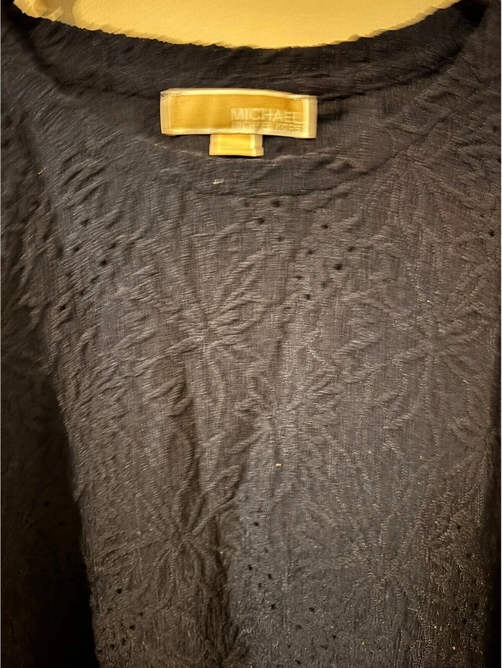 Michael Kors navy textured short sleeve blouse Large